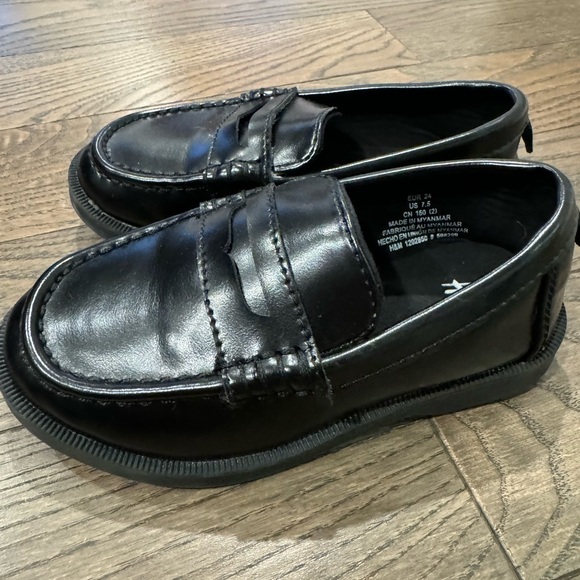 HM boys Loafers - Picture 2 of 4